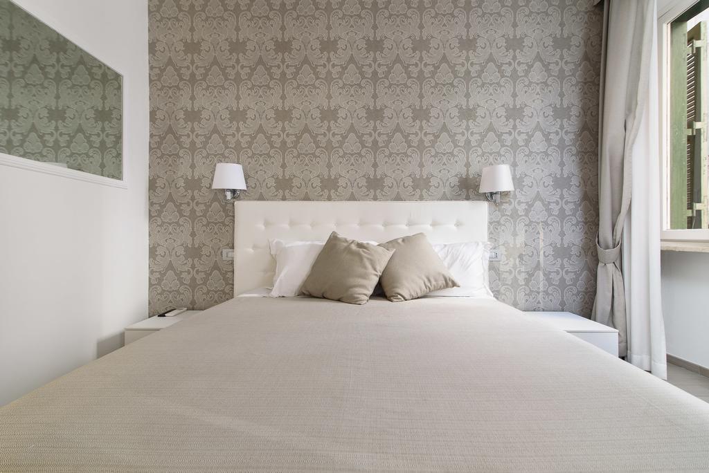 Le Dei Mercanti Guest house Rome